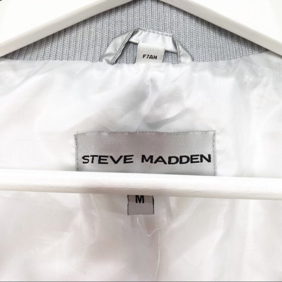 STEVE MADDEN Silver Metallic Puffer Jacket Coat Size M - Picture 6 of 7